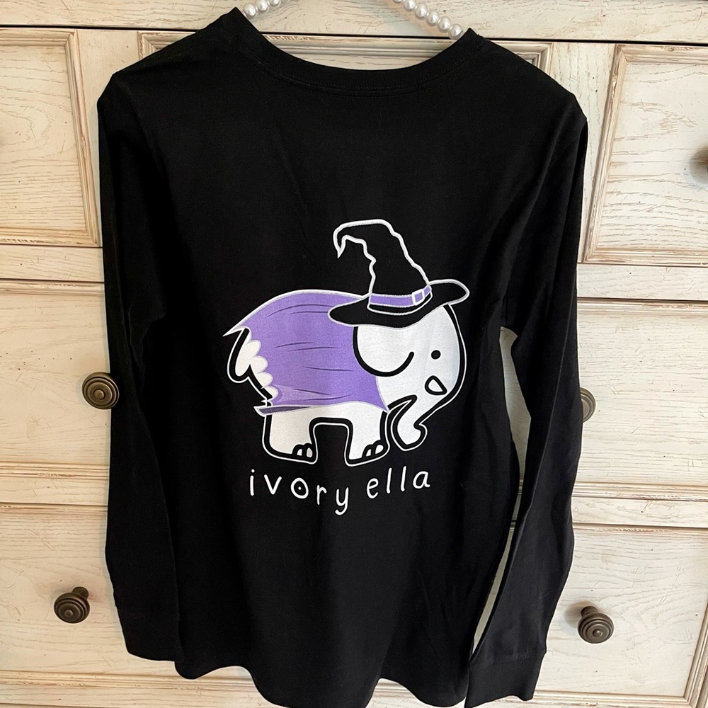 NWOT Ivory Ella Halloween Long Sleeve T